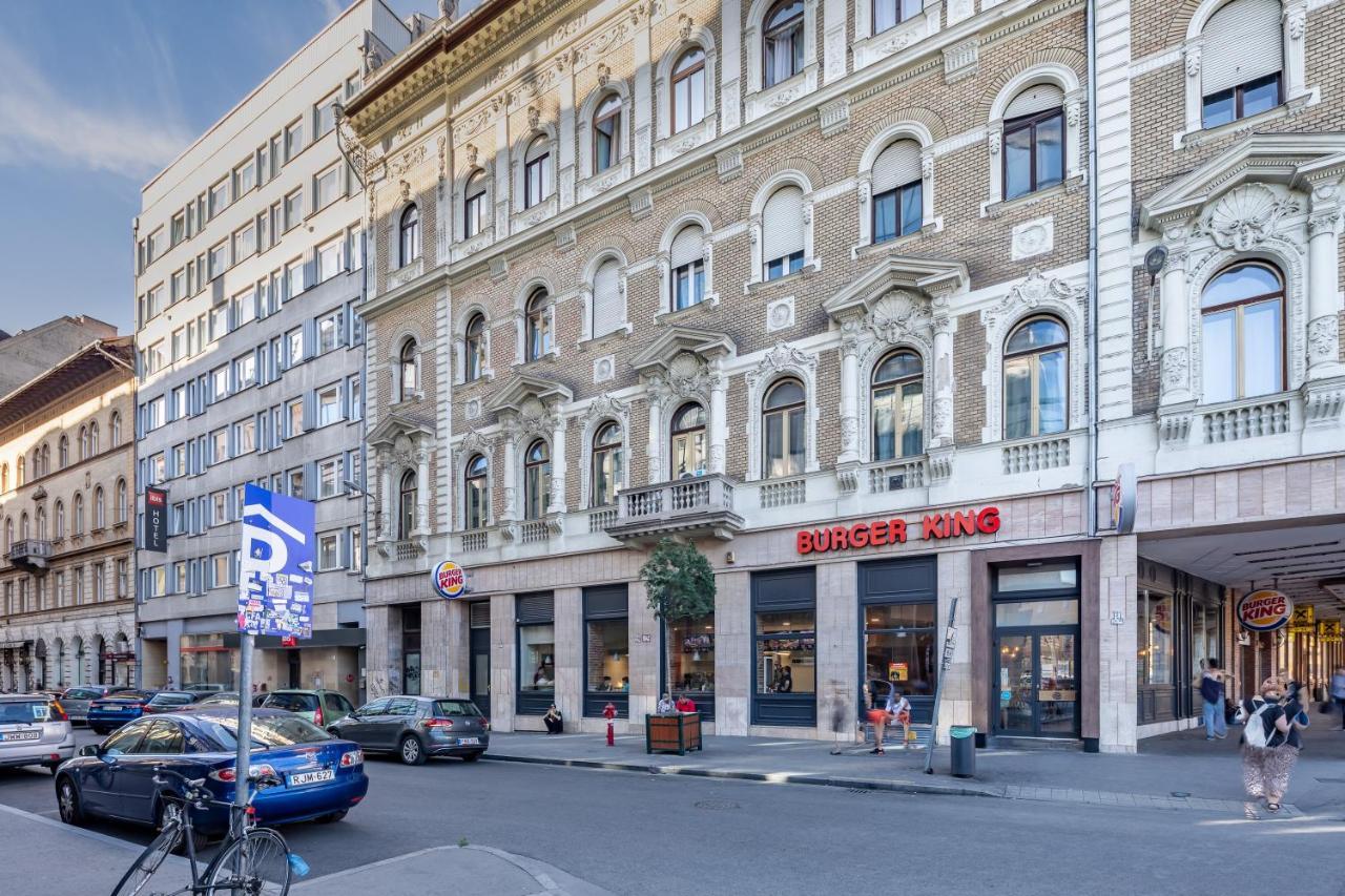 Huge Apartment In The City Center بودابست المظهر الخارجي الصورة